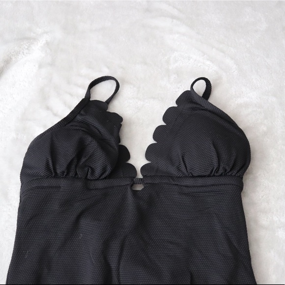Black One-piece Swim suit - Picture 2 of 6
